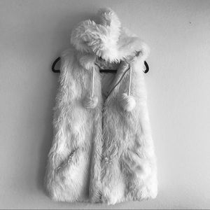 faux fur Festival Vest with Hood and pockets